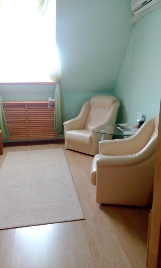 Gostiniy Dvor Non-Stop Hotel Kherson Luaran gambar
