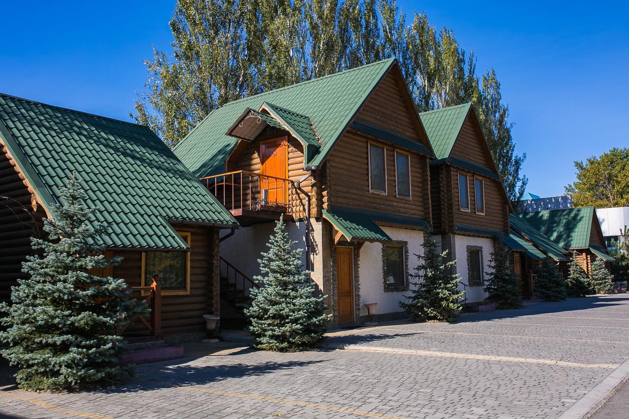 Gostiniy Dvor Non-Stop Hotel Kherson Luaran gambar