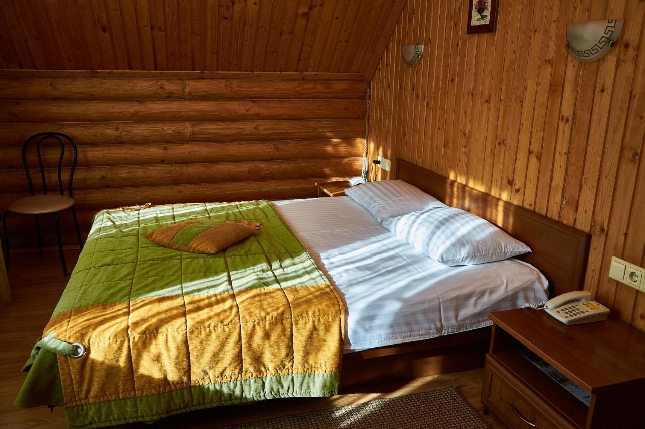 Gostiniy Dvor Non-Stop Hotel Kherson Luaran gambar