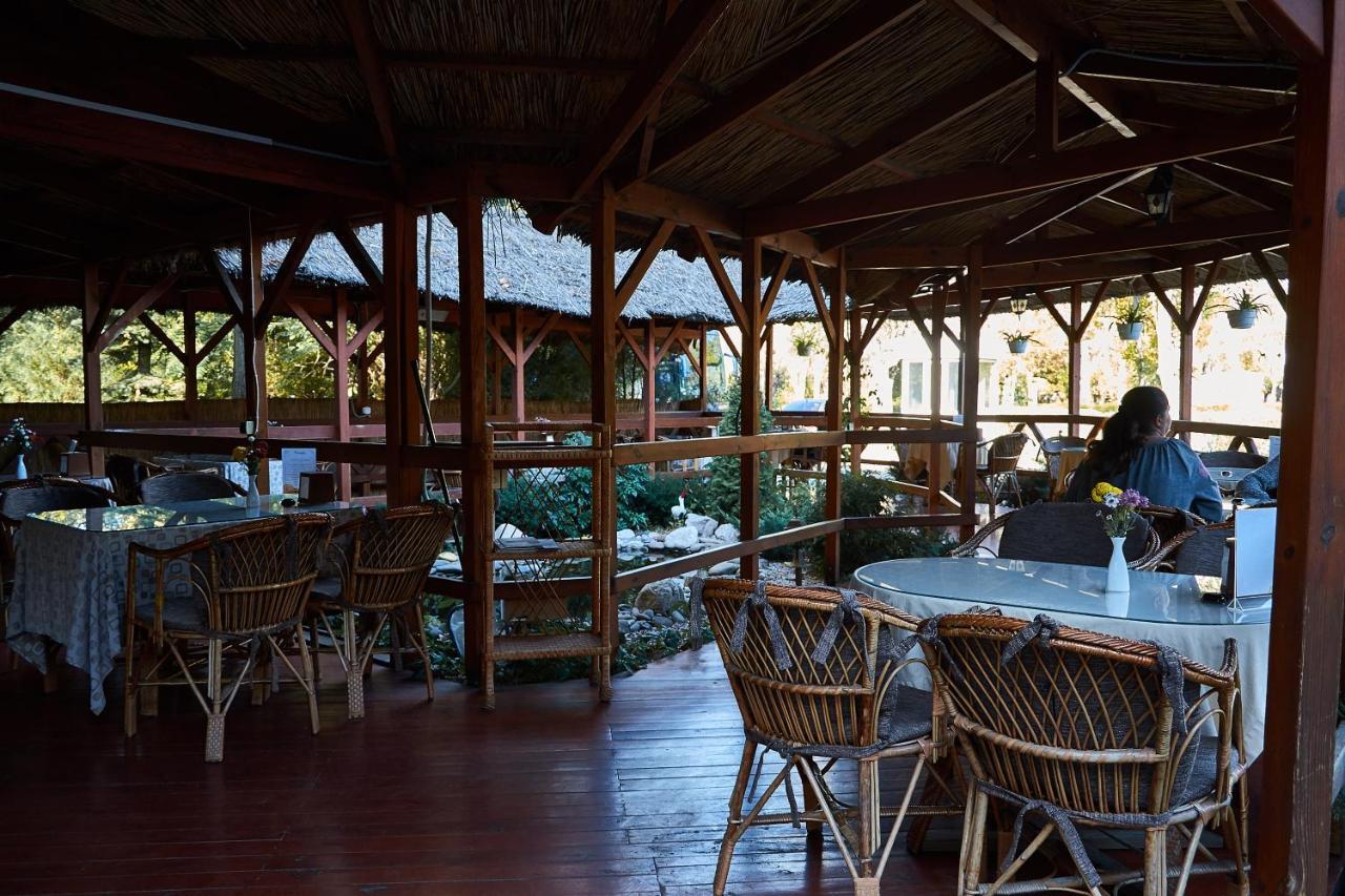 Gostiniy Dvor Non-Stop Hotel Kherson Luaran gambar